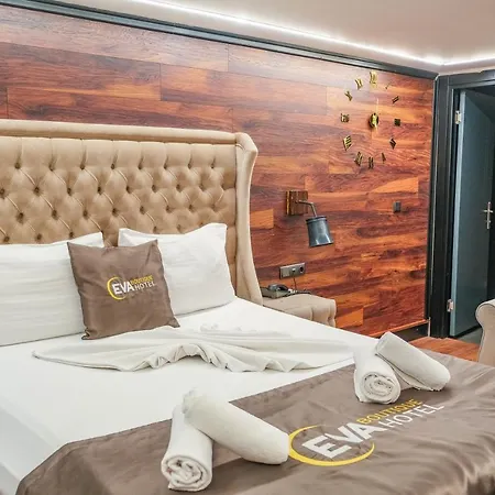 Eva Hotel *